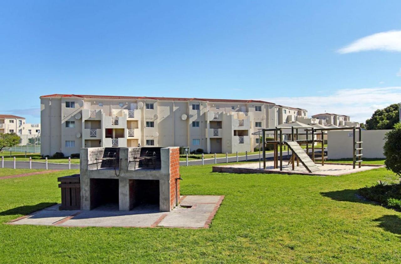 Apartment Beach Club Unit 74 Hermanus