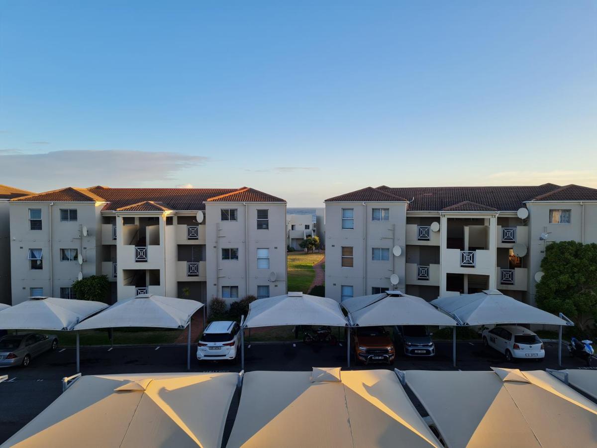 Apartment Beach Club Unit 74 *